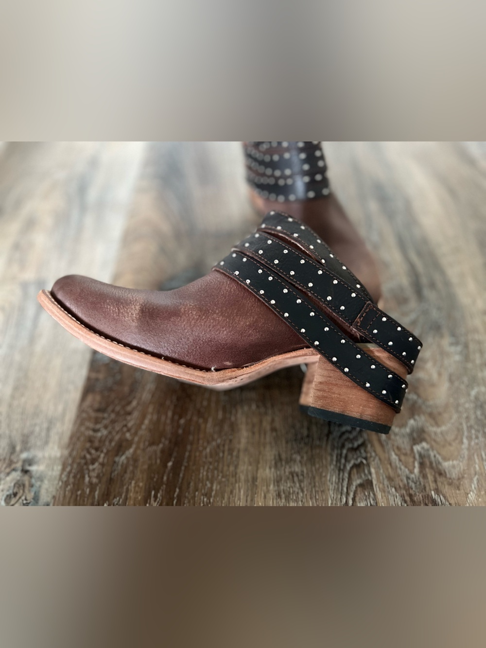 Freebird by Steven Frontier Brown Leather Mule Studded Booties size 9 - Picture 5 of 12
